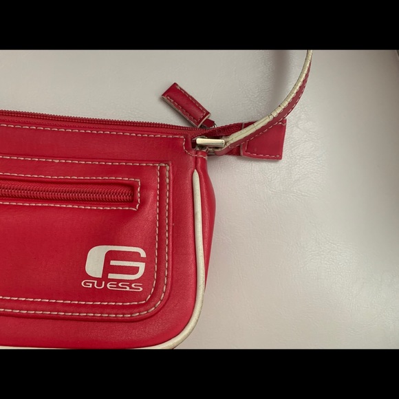Mini vintage guess handbag - Picture 3 of 3
